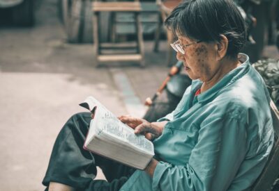 Photo Article: "Xie Lian: The Mythical Hero of Chinese Literature" Generic Image: Mythical Creature Nouns: Xie Lian, Hero, Chinese Literature, Mythical Creature Output: Mythical Creature